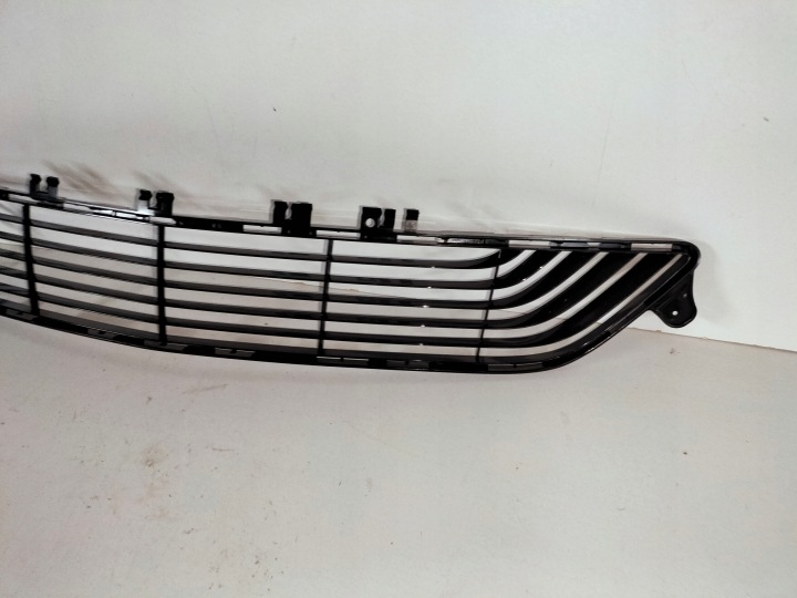 MERCEDES-BENZ OE A2128850722 GRILLE VENTILATION PARE-CHOCS