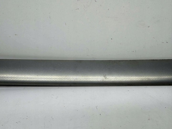 MOULURE AVANT DROITS PORTES AUDI A4 (8E2, B6) 8E0867410 2.0L GASOLINE