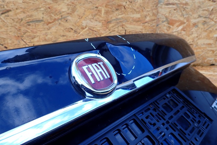 FIAT TIPO II 2 15- COUVERCLES DE COFFRE COUVERCLES DE COFFRE ARRIÈRE ARRIÈRE BERLINE OEM