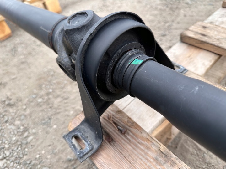 ARBRE DE TRANSMISSION DODGE CHARGER 6.4 V8 2011 2014