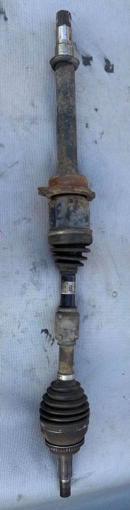 TOYOTA COROLLA VERSO AR10 2007 DEMI-ARBRE DROITE