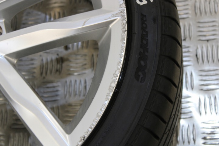 ROUES JANTES JANTES EN ALLIAGE 215/40 R17 ÉTÉ ET46 VW POLO V 5 6C0 LIFT