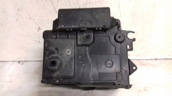 CHÂSSIS BATTERIE BP4K56040 MAZDA 3 I BK 03-09