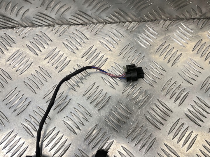 MERCEDES W213 FAISCEAU DE CÂBLES PORTES DROIT ARRIÈRE A2055409650