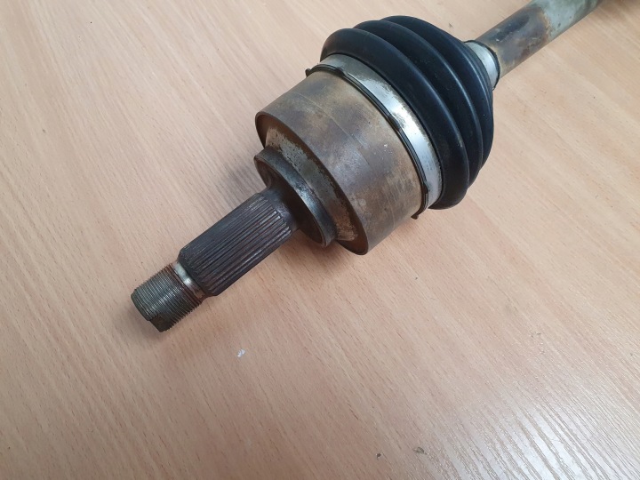 DEMI-ARBRE AVANT GAUCHE MERCEDES VITO W447 1.6 1.7 A4473305300