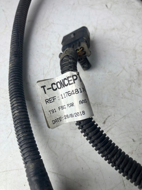 FAISCEAU DE CÂBLES PARE-CHOCS ARRIÈRE PEUGEOT 308 T9 HAYON SOUS 4 PDC 1176481X