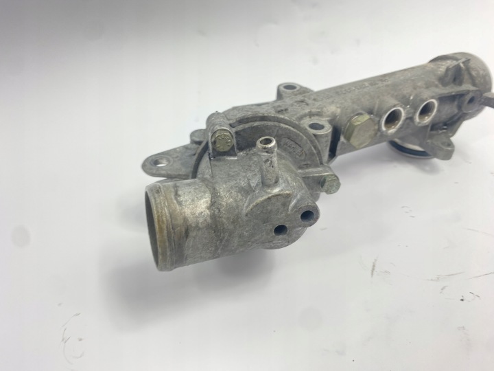 CHÂSSIS THERMOSTAT MERCEDES W124 M111 E200 E220 200E 220E 1112030373