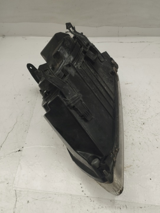 FORD FOCUS MK2 II PHARE DROIT AVANT 4M51-13W029-AF