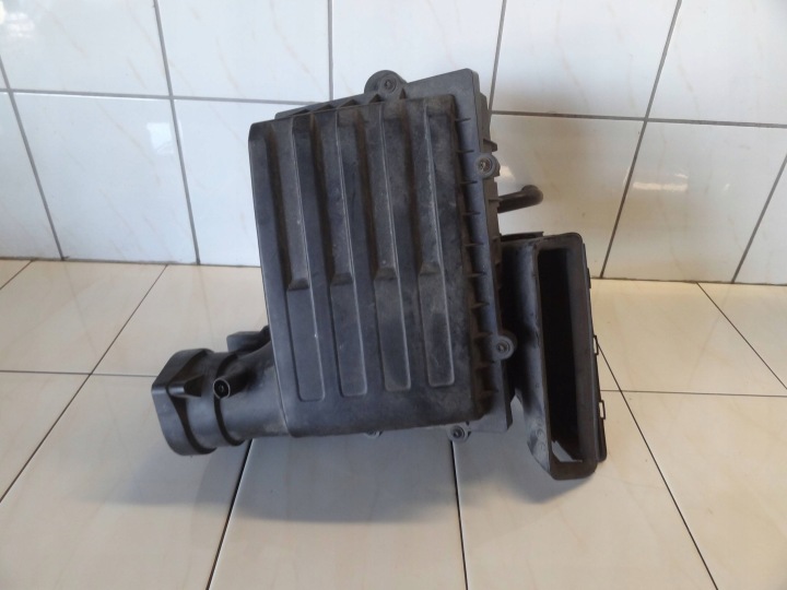 CHÂSSIS FILTRE AIR SKODA LEON AUDI A3 8V 0V4 5Q0 129 618 B