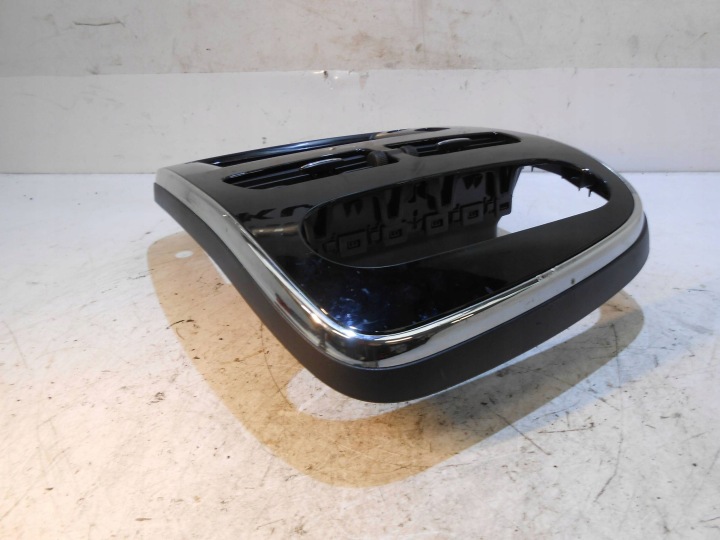 RENAULT CLIO IV 4 CHÂSSIS RADIO CONSOLES NAVIGATION CHROME 682607616R DESCRIPTION
