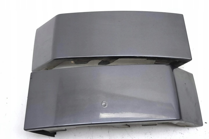 PROTECTION ARRIÈRE DROITE PHARES VOLVO XC60 8620819 2.4L DIESEL 2004