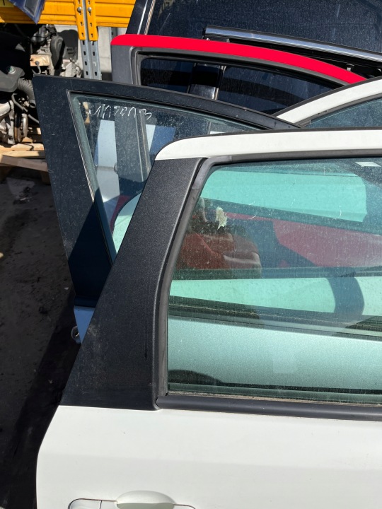 PORTES DROIT ARRIÈRE NISSAN NOTE E11 06-12