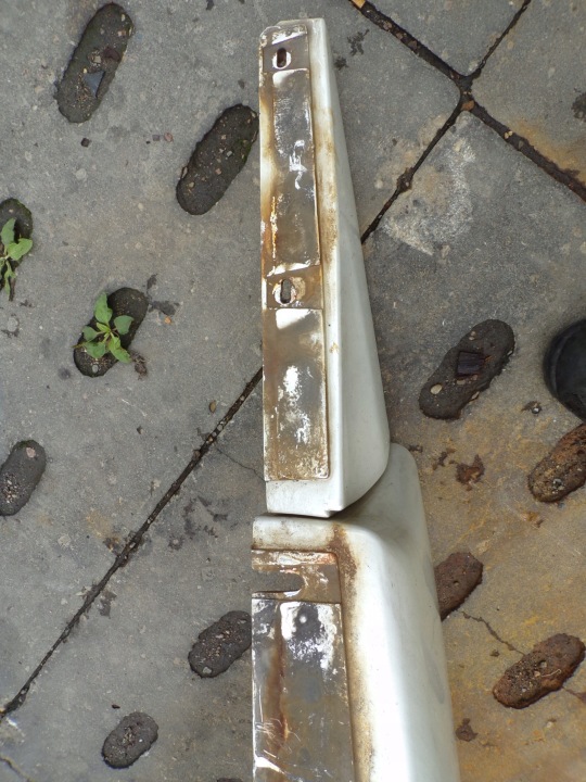 MARCHEPIED DEGRÉ GAUCHE GAUCHE RENAULT MIDLUM (H)