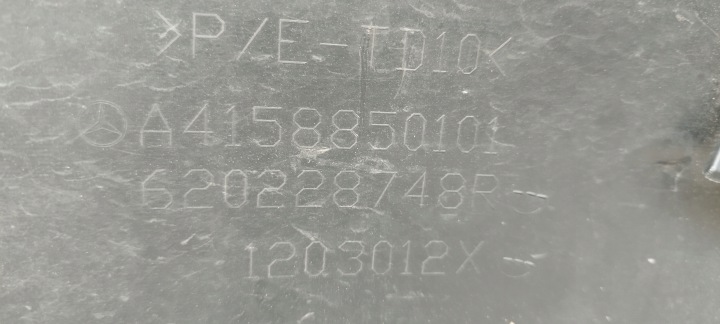 MERCEDES CITAN 415 PARE-CHOCS AVANT AVANT A4158850101