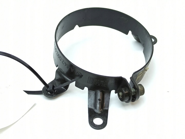 FIXATION FILTRE CARBURANTS MERCEDES-BENZ R W251 A6420920240