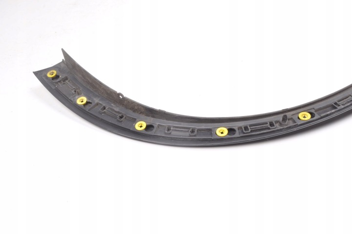 VOLVO OE 30779135 MOULURE GARDE-BOUE REVÊTEMENT LAQUÉE