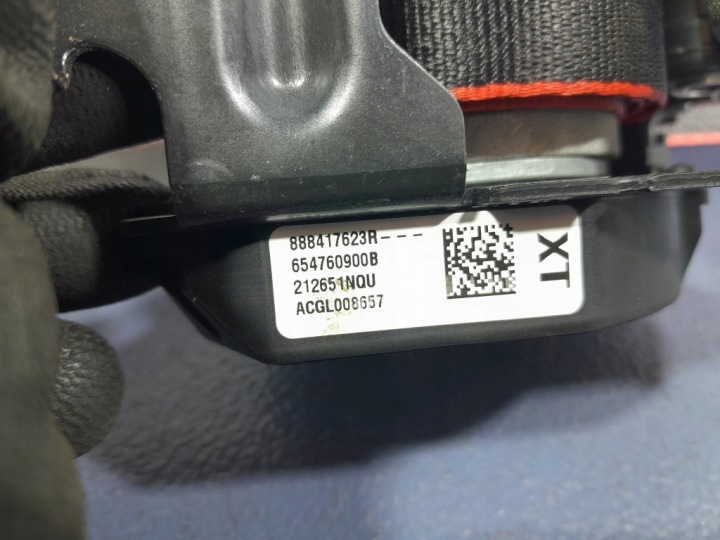 RENAULT ARKANA 20-23 R.S. LINE CEINTURE DE SÉCURITÉ ARRIÈRE GAUCHE DROIT 888417623R