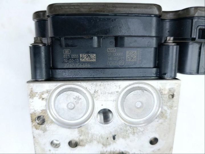 MODULE DIRECTEUR ABS HYDRAULIQUE BMW X5 2014 6856841