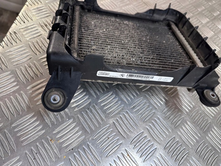 BMW SUPPLÉMENTAIRE RADIATEUR EAU LATÉRALE F20 F30 F31 F32 F36 F33 F36 7600698