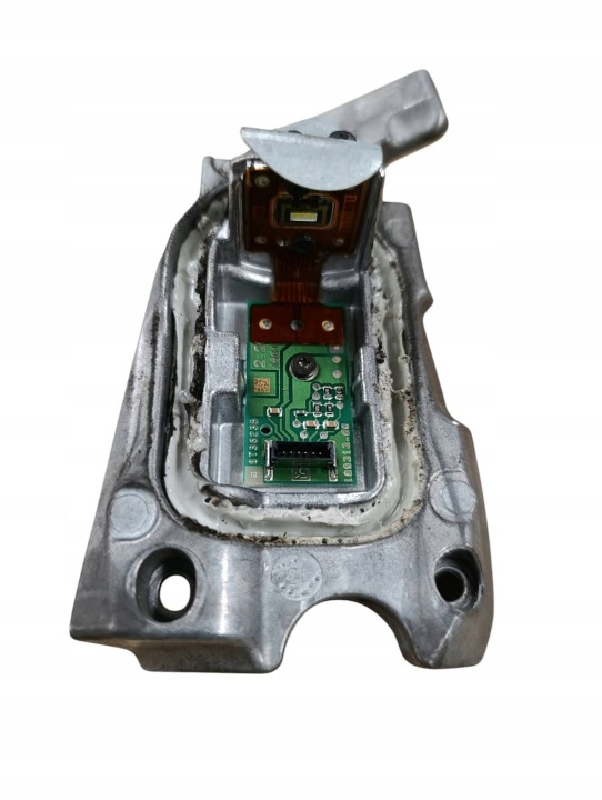 BMW M5 2013 TOUTES MODULE POZIOMOWANIE FEUX XÉNON
