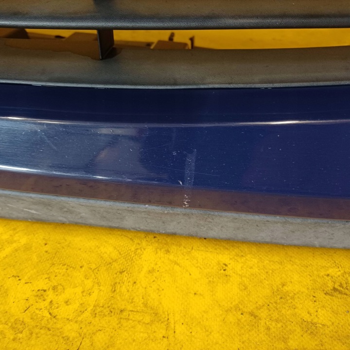 PARE-CHOCS AVANT AVANT RENAULT CLIO III LAK: DV460 NR386