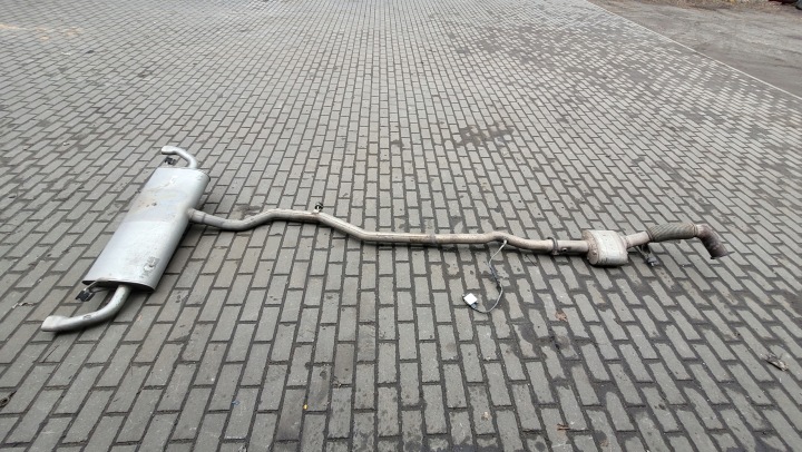 VOLVO XC60 II 21R CATALYSEUR ÉCHAPPEMENT SILENCIEUX 2315536X P32330587 82441154
