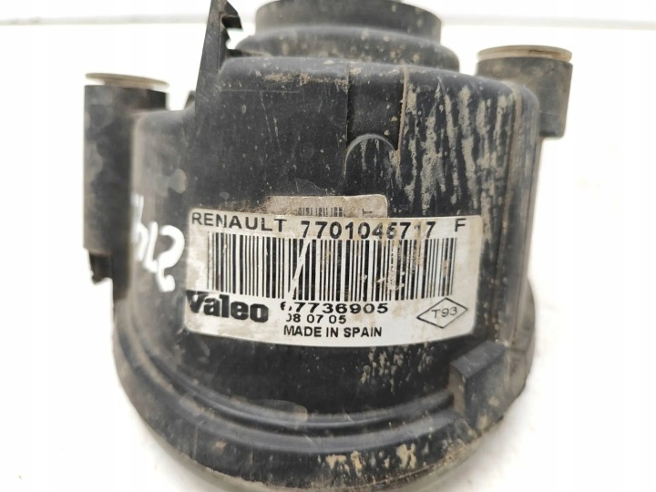 PHARES ANTIBROUILLARD DROIT AVANT RENAULT MEGANE SCENIC (JA0/1_) 7701045717 1.9L DIESEL