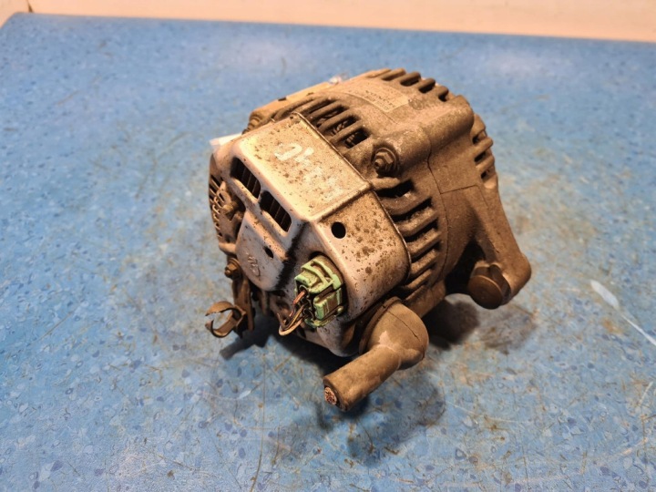 HONDA CR-V 2.0B ALTERNATEUR 101211-9880