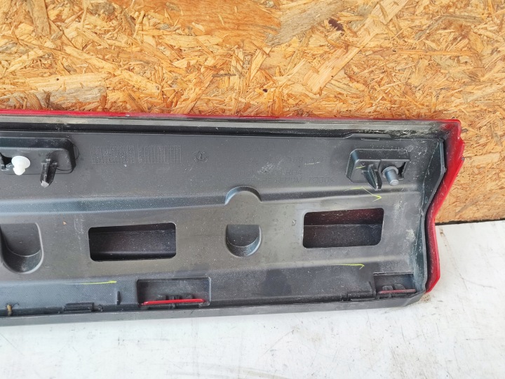 MOULURE REVÊTEMENT SUR PORTES GAUCHE ARRIÈRE AUDI Q3 II 2 83A S LINE 19- 83A853969