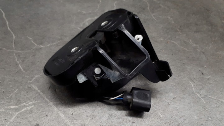 A080105 7E0843604 SERRURE DE PORTE COULISSANTS DROIT ARRIÈRE CADDY III 3 LIFT 16-