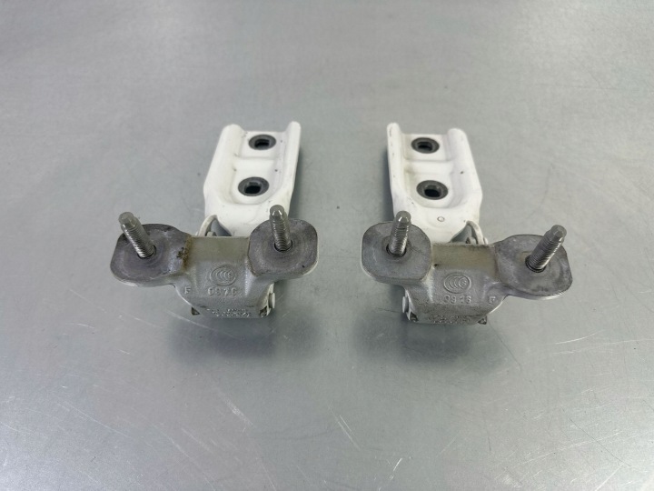 BMW X1 F48 F49 2020 CHARNIÈRES COUVERCLES DE COFFRE ARRIÈRE PAIRE