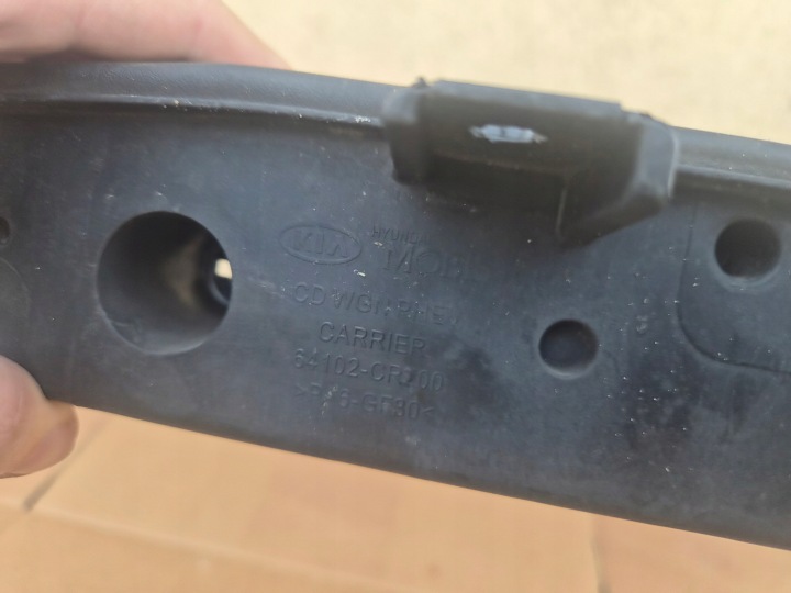PANNEAU AVANT KIA CEED 3 III 64102-CR200 ORIGINAL