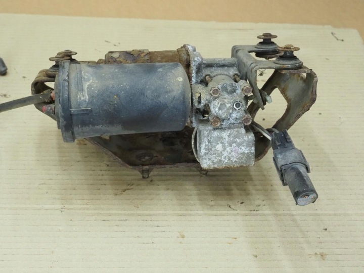 FORD EXPLORER II RESTYLAGE 98R COMPRESSEUR SUSPENSIONS ARRIÈRE ARRIÈRE