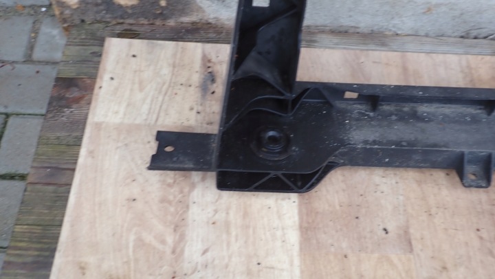 PANNEAU AVANT RENFORCEMENT MITSUBISHI COLT CZ30 VI LIFT 08-12R