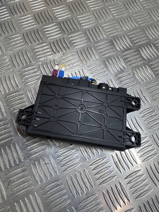 JAGUAR XE MODULE CONTRÔLEUR TELEMATIC DPLA70718NP