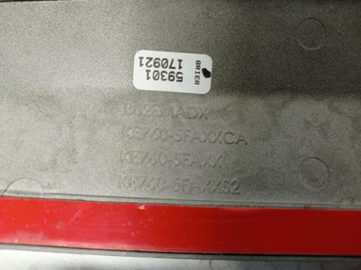 MOULURE PORTES GAUCHE AVANT NISSAN QASHQAI J11