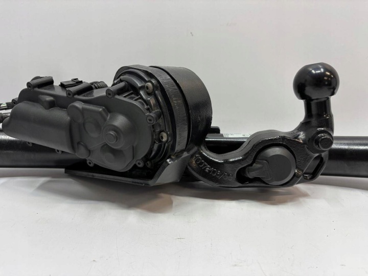 VOLKSWAGEN VW GOLF VIII 8 UNIVERSEL CROCHET ATTELAGE 5H0803881D