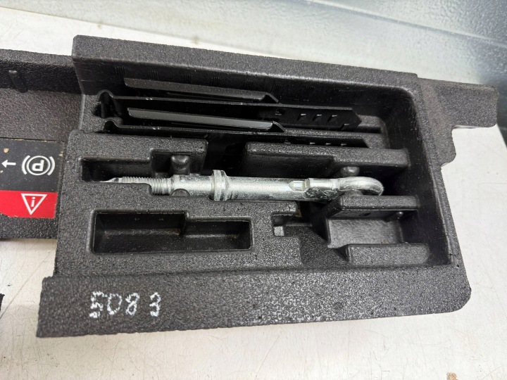 KIT OUTILS PEUGEOT 508 9673452377 WKRETKA+KLINY