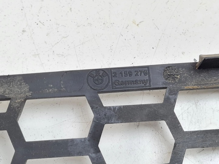 2010 BMW X6 E71 INFÉRIEURE GRILLE PARE-CHOCS AVANT 2159276