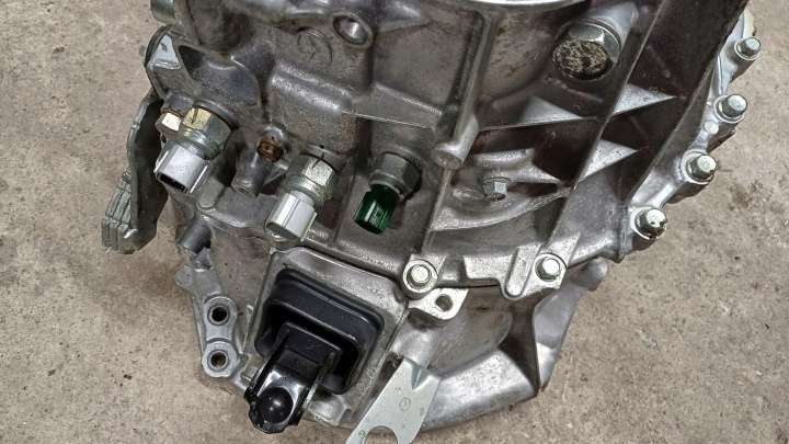 MAZDA 2 DJ 19-24 LIFT 24R 1.5 B BOÎTE DE VITESSES F6200 AVEC KILOMÉTRAGE 14 MILLE KM