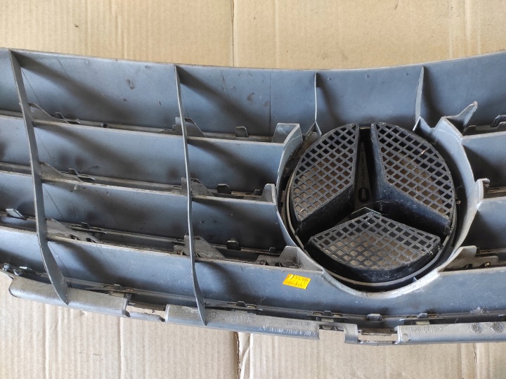 GRILLE CALANDRE MERCEDES B-KLASA W245 AVANT LIFT 05-08 A1698800783