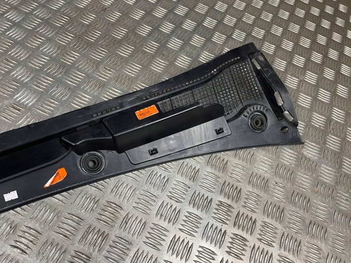 DOUBLURE DE PASSAGE DE ROUE RENAULT CLIO V 668114189R