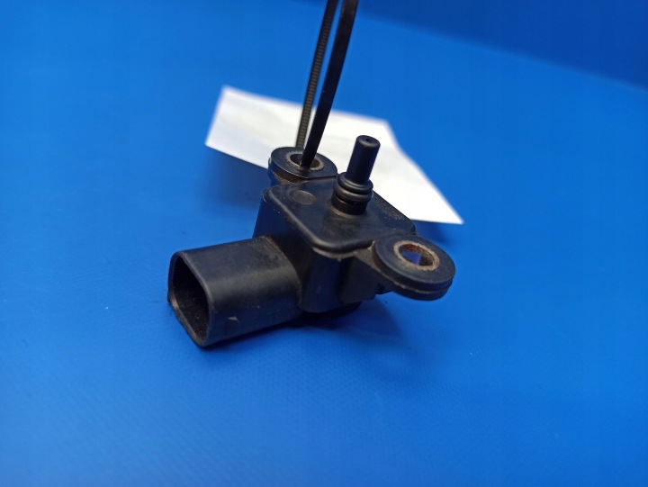 MERCEDES-BENZ OE A0041533228 CAPTEUR PRESSION DANS COLLECTEUR D'ADMISSION