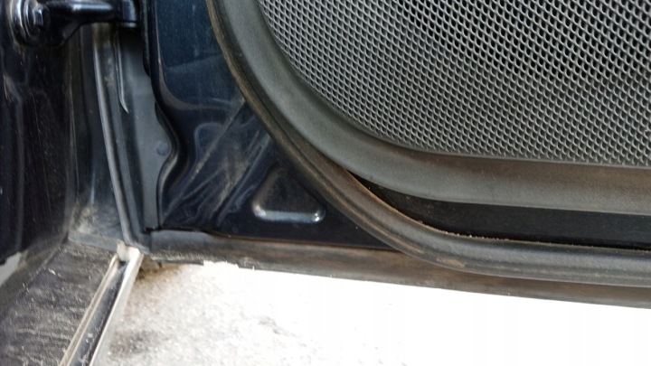 MERCEDES W211 PORTES DROIT AVANT DROIT AVANT C189