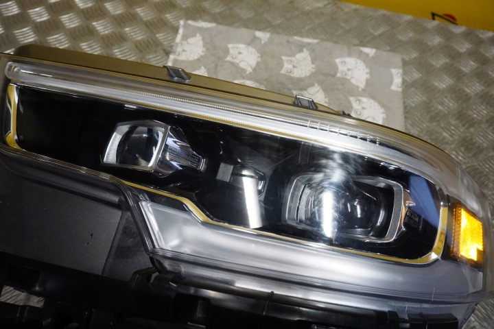 DODGE RAM 1500 PREMIUM 2019- PROJECTEUR PHARE DYNAMIC AFS BI-LED GAUCHE USA