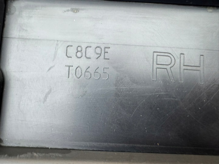 LAND ROVER DISCOVERY SPORT L550 14R- MOULURE PORTES DROITE ARRIÈRE FK72-274A48