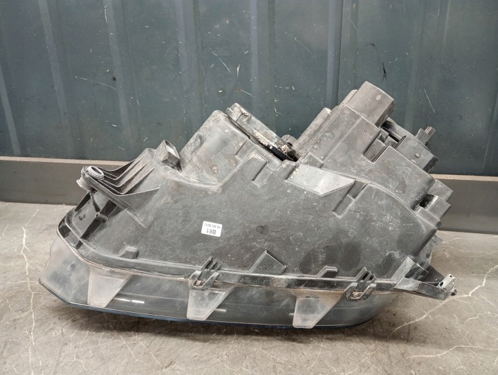 2H3941006 PROJECTEUR DROIT VW AMAROK 2H3