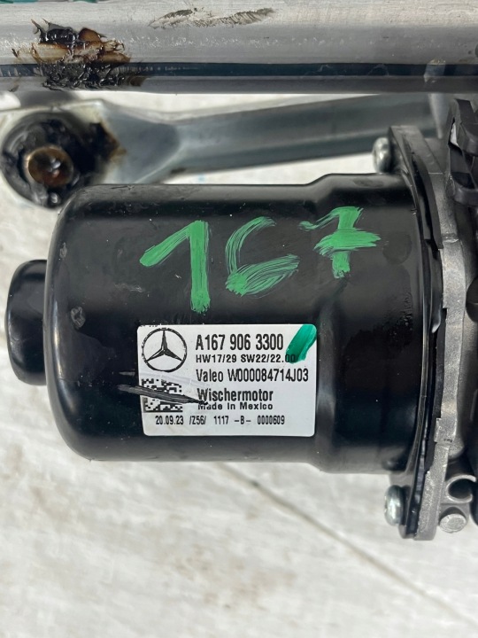 MERCEDES GLS 167 MÉCANISME ESSUIE-GLACES A1679063300