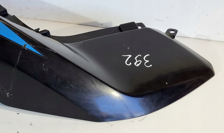 CÔTÉ DÉFLECTEUR D'AIR PROTECTION RÉSERVOIR DROITE 6NT1041601 CF MOTO MT 650 2017-2022R