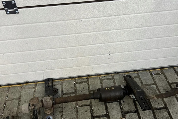ACTIF STABILISATEUR LAND ROVER DPLA5E485AD 2014